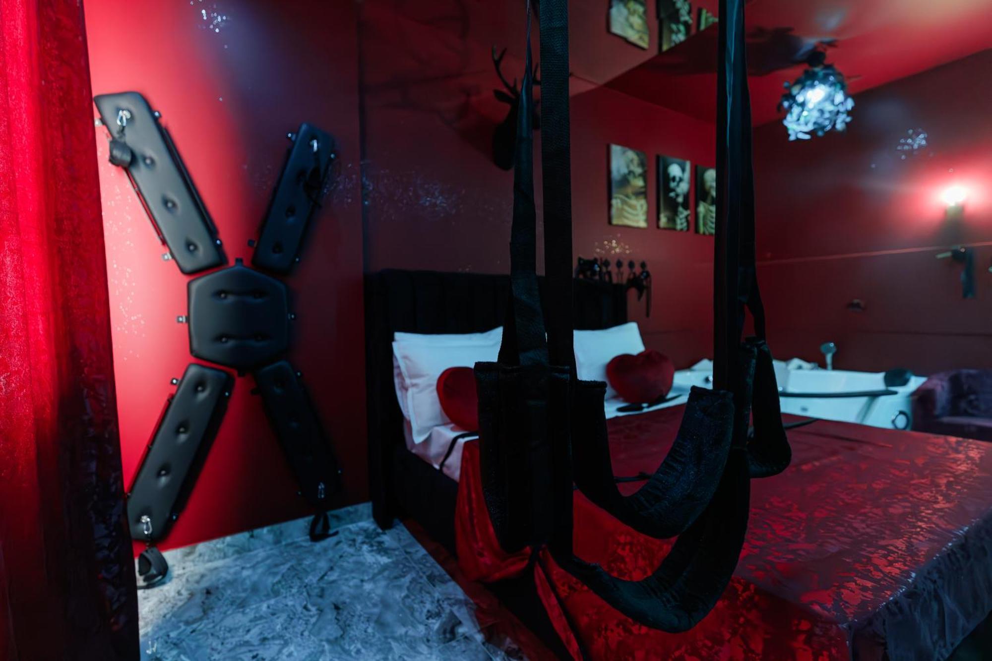 Romeo Nights - Love Rooms - Adults Only Bucarest Exterior foto
